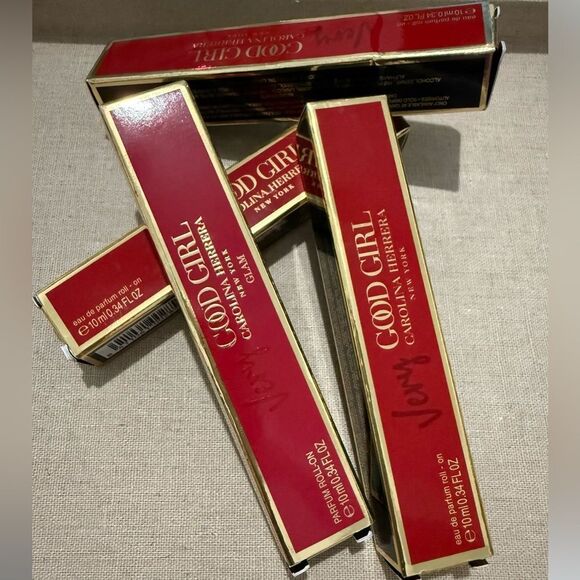 Carolina Herrera Very Good Girl Glam 10ml Eau de Parfum Roll-On - Picture 14 of 17